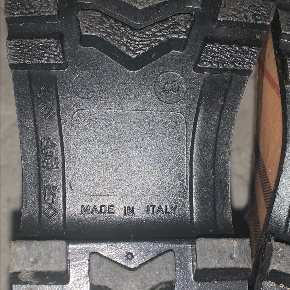 BURBERRY RAINBOOTS - Picture 5 of 6